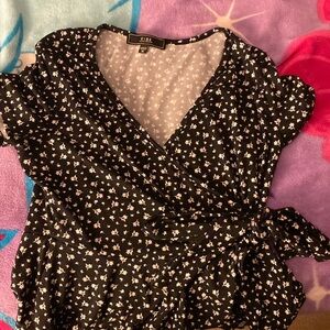 Vibe floral print top